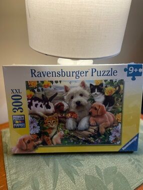 Ravensburger Pets Puzzle - Yellow and Blue Box with Colorful Pet Artwork